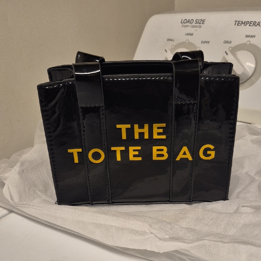 Amazon " TOTE BAG" PURSE
